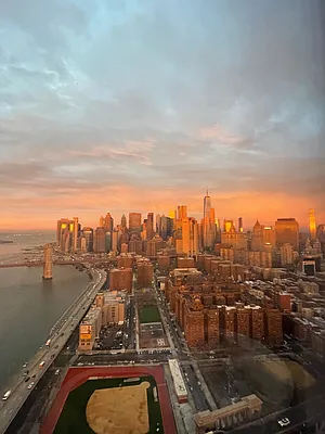 Rented by Gulia Wang, LREB | media 19