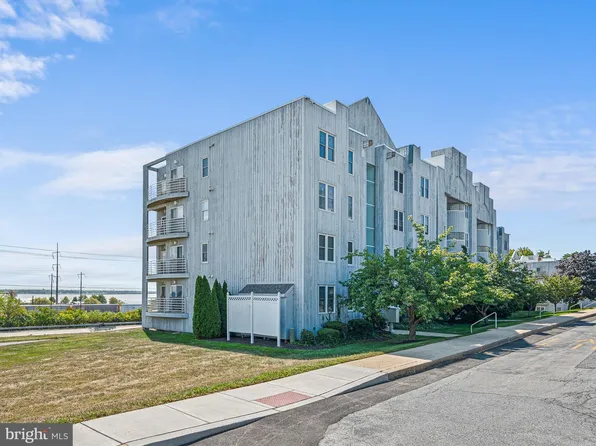 5209 Le Parc Dr #37, Wilmington, DE 19809