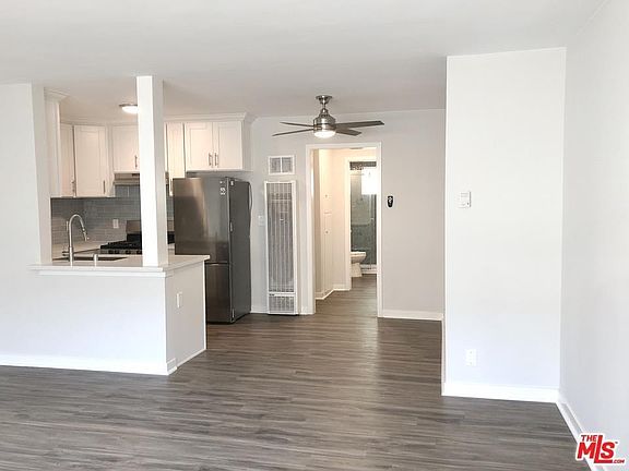 3rd image of 409 Burchett St Unit 314