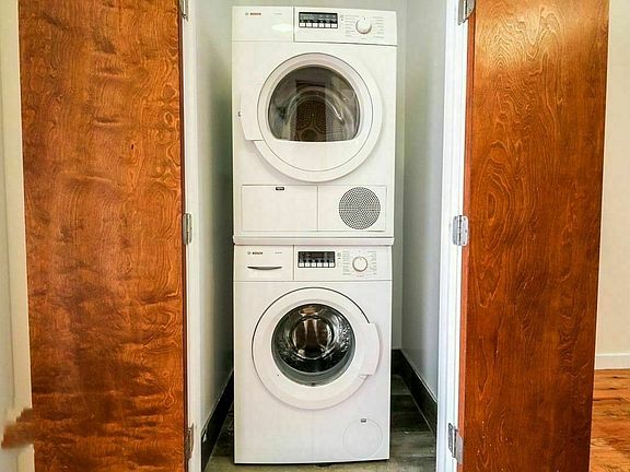 4th image of 381 Metropolitan Ave #A2a