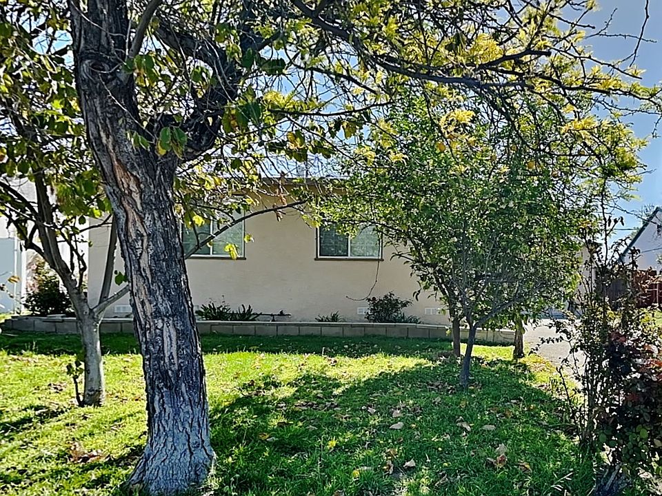 1st image of 8830 Katherine Ave