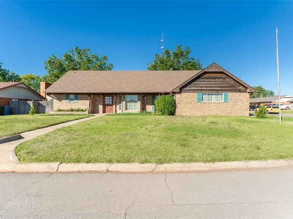 1619 Crestview Dr, Cordell, OK 73632