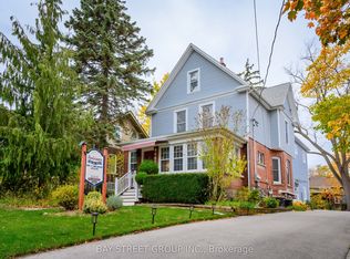 4467 John St, Niagara Falls, ON L2E 1A4