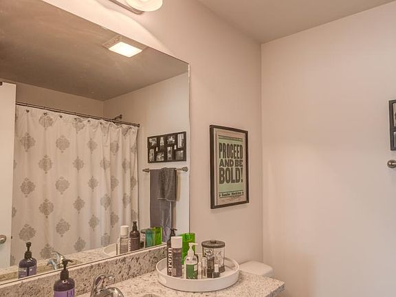 Bedroom Bathroom #1