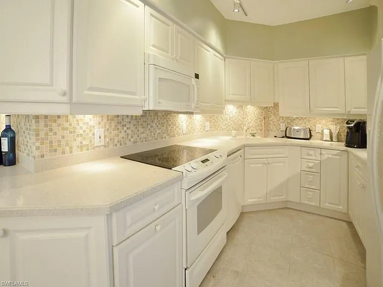 4001 Gulf Shore Blvd N #Penthouse 4 — Photo 5