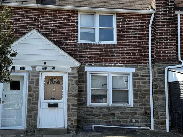 724 Ashland Ave, Crum Lynne, PA 19022
