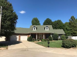 9 Shallow Run Ct, Bethalto, IL