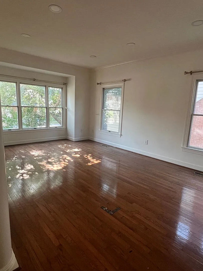 Beautiful residence in great location! — Photo 3