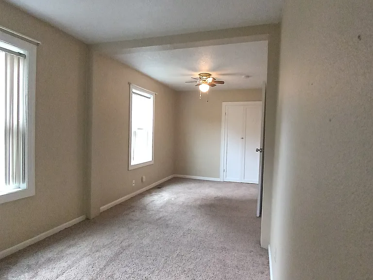 2022 Filbert St — Photo 24