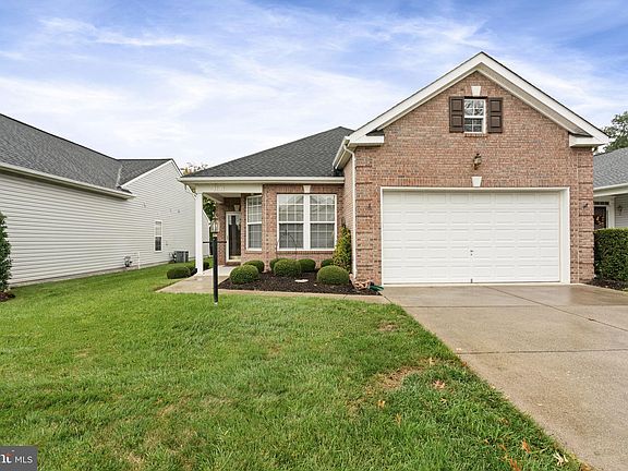 3rd image of 3813 Mulberry Point Ct