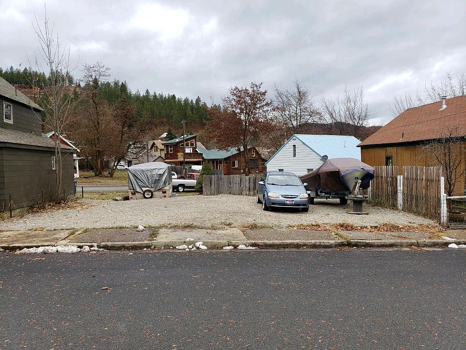 2nd image of 16 Kellogg Ave