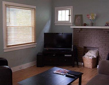 5th image of 1855 Fallowfield Ave