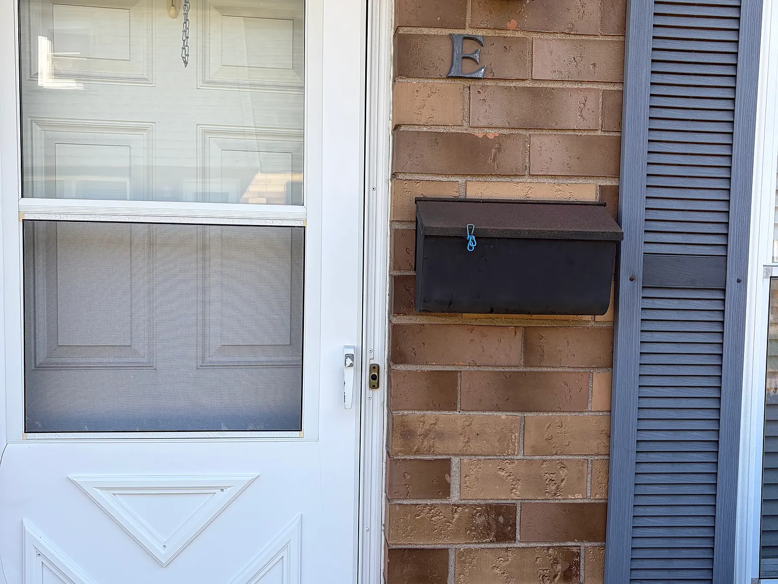 2 bed, 1.5 bath, 1188 sqft, $1,350 — Photo 3