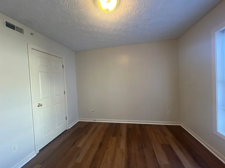 749 Garrison Ave — Photo 13