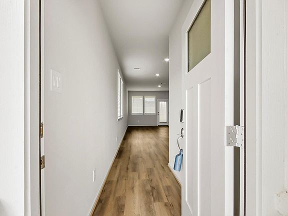 3rd image of 18538 Landing Meadows Ln
