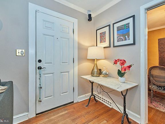 5th image of 6805 Woodland Dr