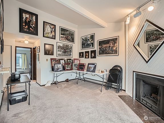 5th image of 1102 8th Street NE #23
