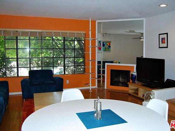 3rd image of 5820 Yolanda Ave APT 20