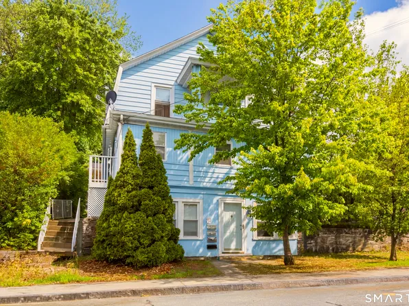 182 Vauxhall Street, New London, CT 06320