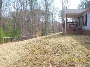 120 Tally Ho Ln, Columbus, NC 28722