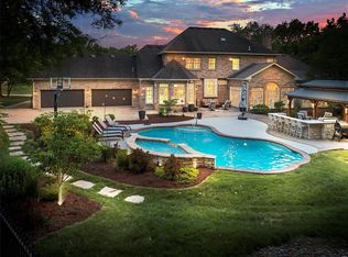 13541 Weston Park Dr, Saint Louis, MO