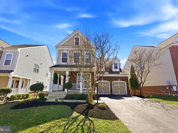 42637 Willow Bend Dr, Ashburn, VA 20148