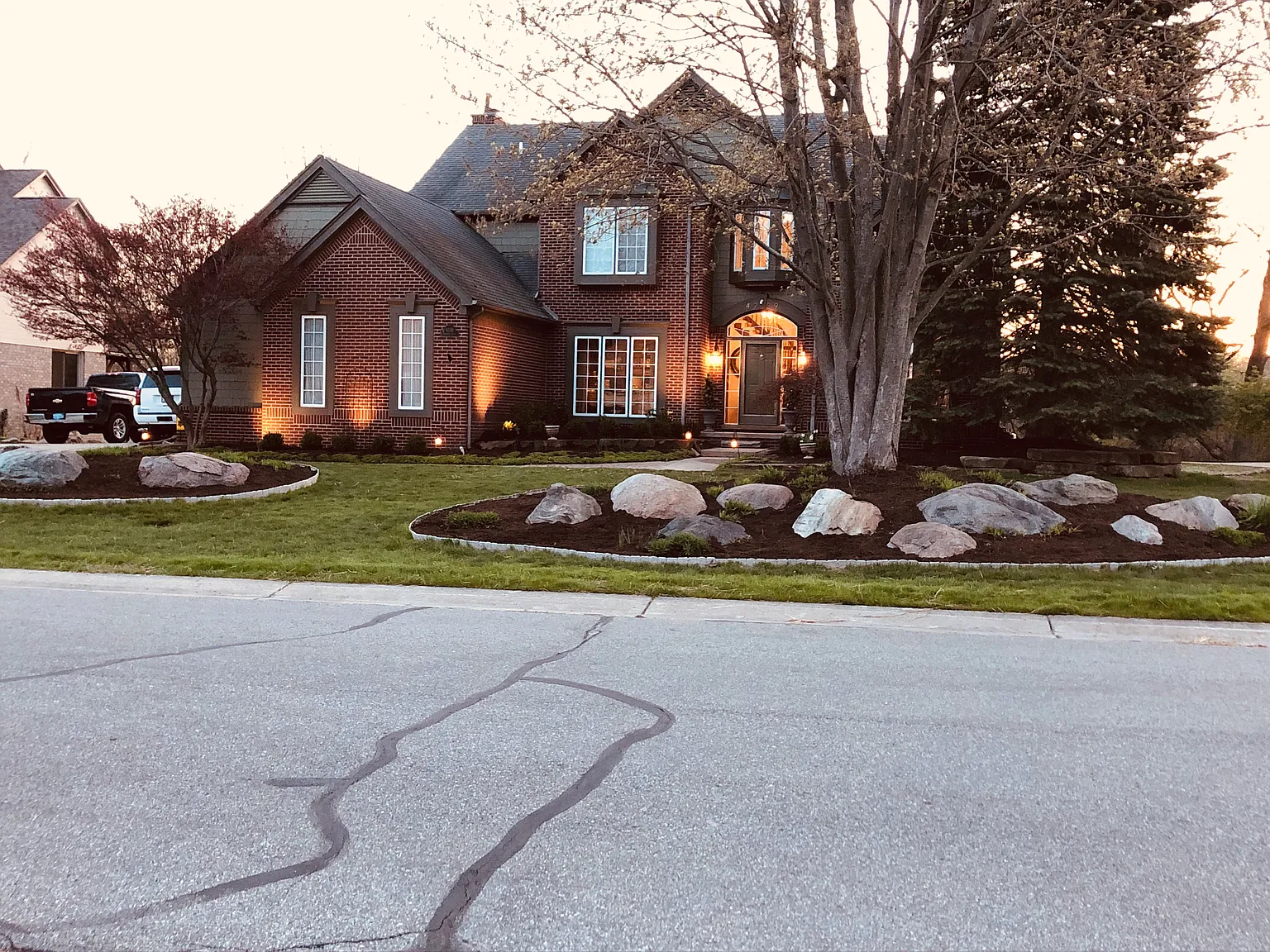4239 Arcadia Dr photo 1