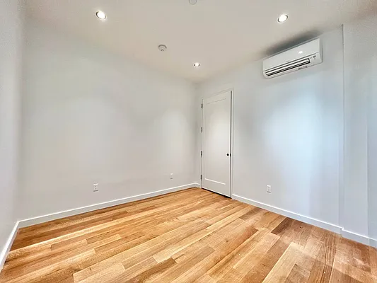 Rented by Doorway NYC, LLC | media 41