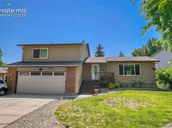3225 Oak Creek Dr E, Colorado Springs, CO 80906