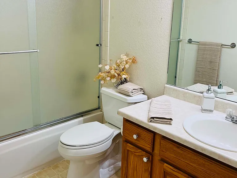 7904 Flower St #B — Photo 9