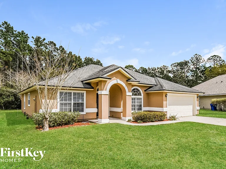 408 Spring Ridge Ct — Photo 2