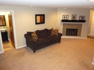 15 Monaco Dr, Rochester, NY 14624