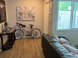 22265 SW 103rd Ave, Miami, FL 33190