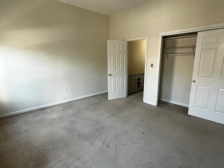 1805 Daly St — Photo 22