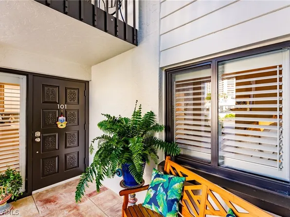 4586 Trawler Ct APT 101, Fort Myers, FL 33919