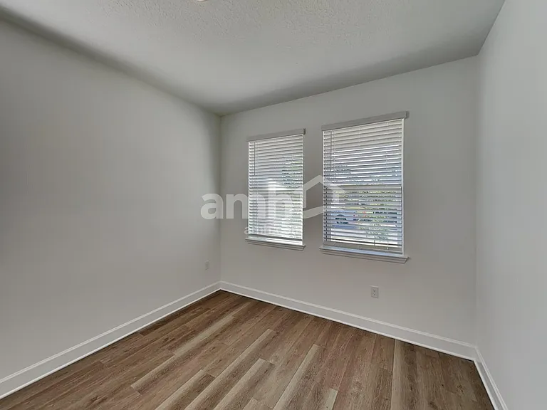 2904 20th Avenue Dr W — Photo 10