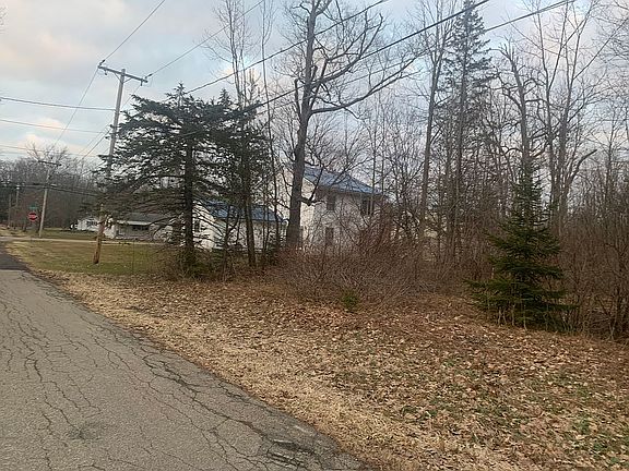 5th image of 9607 Northfield St