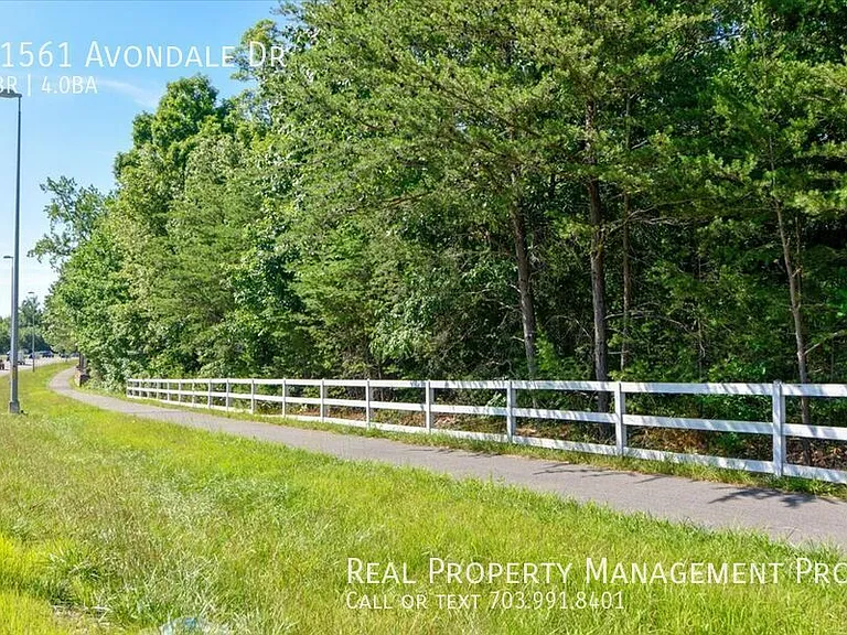 11561 Avondale Dr — Photo 47