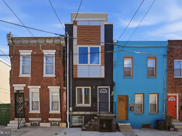 2340 Greenwich St, Philadelphia, PA 19146