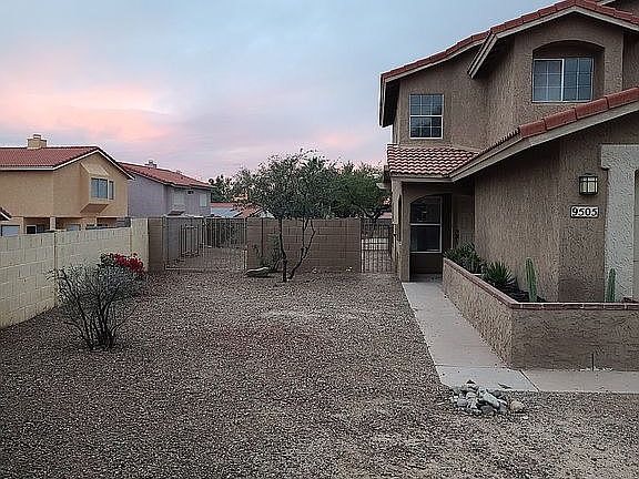 4th image of 9505 N Blackbird Pl