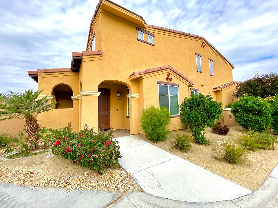 1st image of 52463 Hawthorn Ct