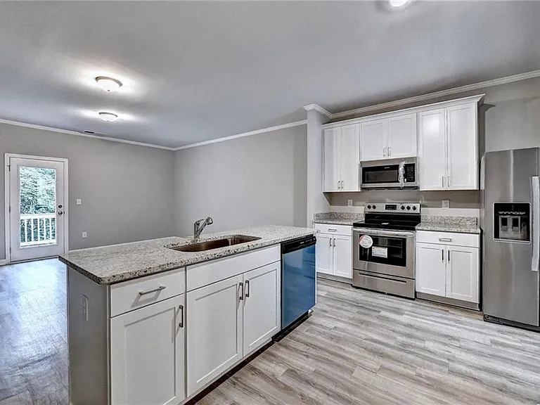 2776 Laurel Ridge Cir — Photo 14