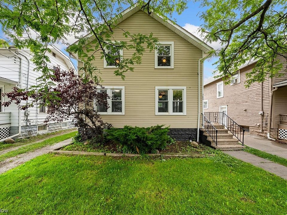 1st image of 300 Iowa Ave