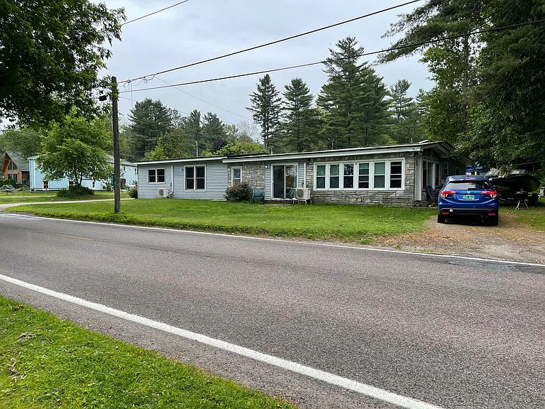 650 E Lakeshore Dr — Photo 13
