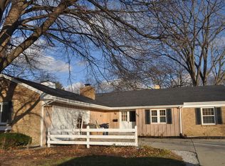 869 Ruth Dr, Elgin, IL 60123