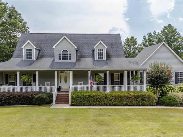 503 Creekside Dr, Gray, GA 31032