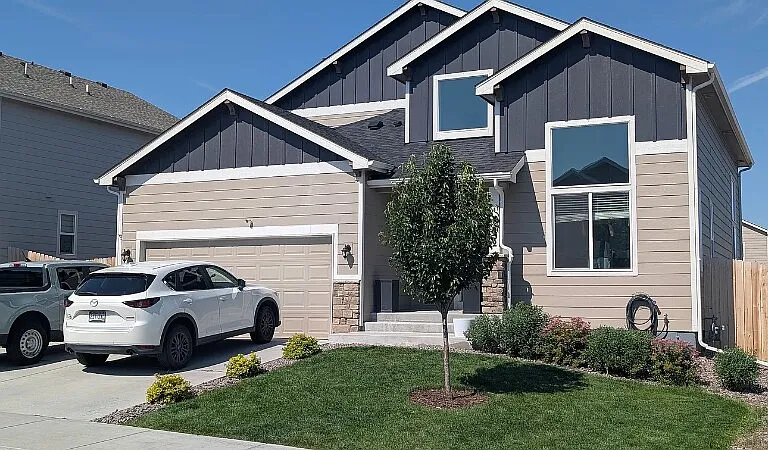 6452 Vedder Dr — Photo 1