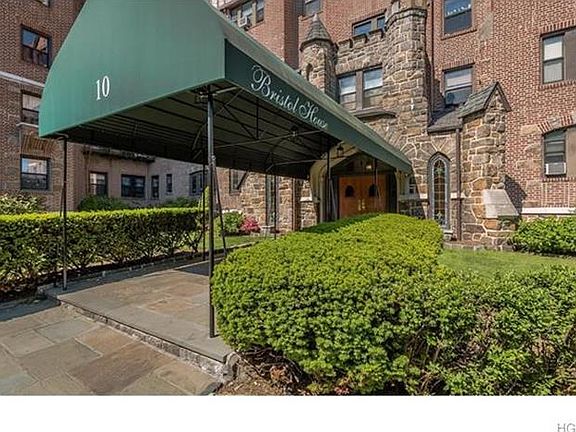 2nd image of 10 Nosband Ave APT 2F