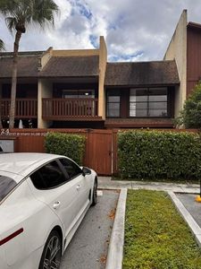 6724 SW 114th Pl APT F, Miami, FL, 33173