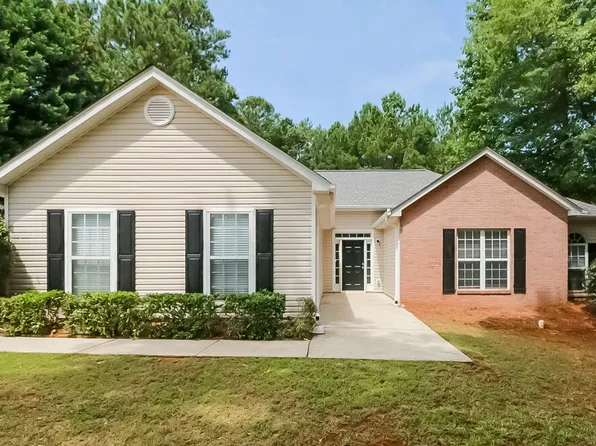 850 Chase Ridge Dr, McDonough, GA 30253